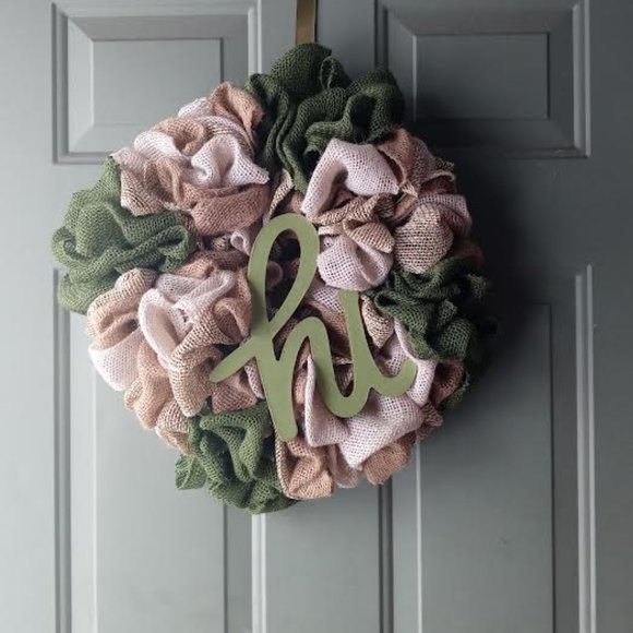 ALL SEASONS WELCOME WREATH WITH COUNTRY CHARM - Picture 2 of 2